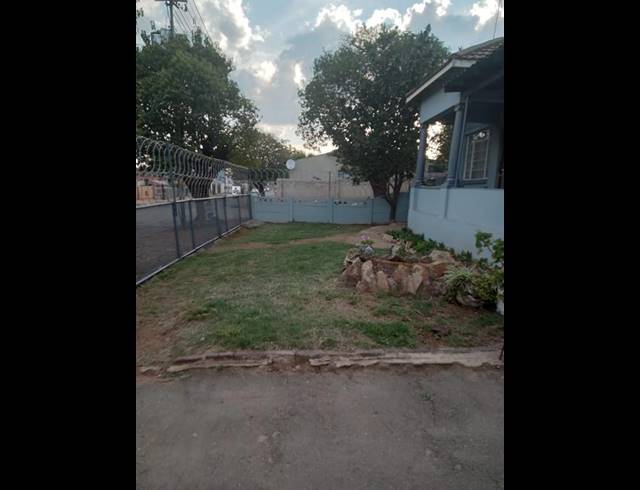 2 BEDROOM HOUSE FOR SALE IN ELSBURG